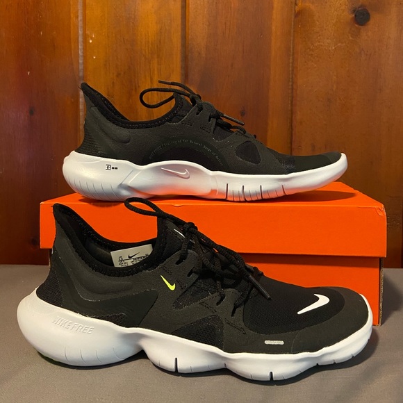 features of nike shoes